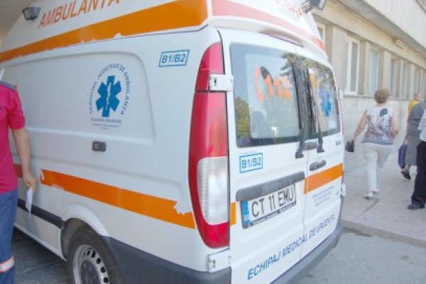 A ajuns la spital după ce şi-a tăiat piciorul cu flexul
